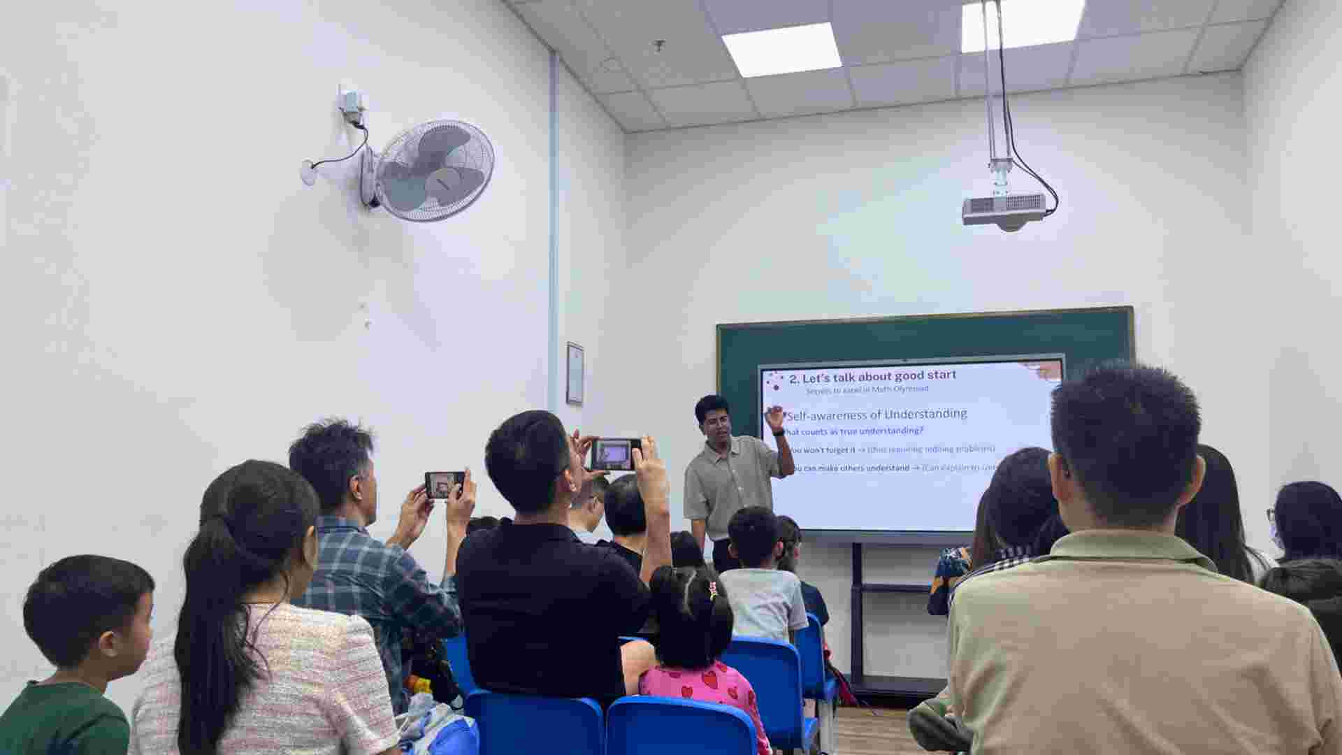 Smith K2-P1 Seminar (2).jpg